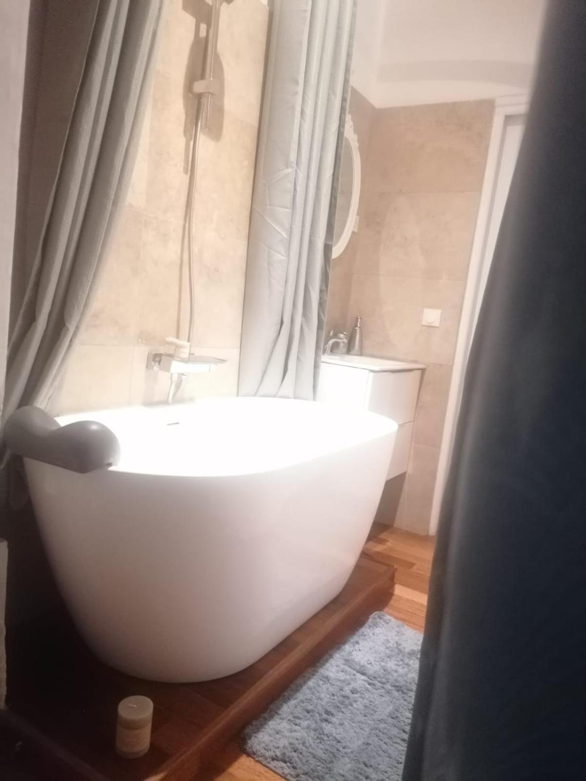 Coeur De Paris Montorgueil - Heart Of Paris - Charming Super Central Apartment For Your Ideal Parisian Days Экстерьер фото